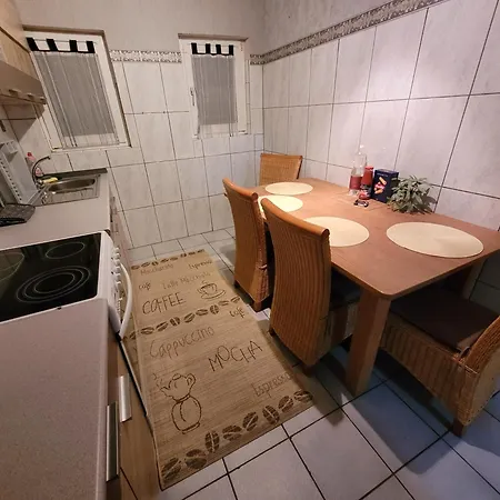 In Castrop-rauxel, Henrichenburg Mit Guter Verkehrsanbindung Lägenhet Castrop-Rauxel